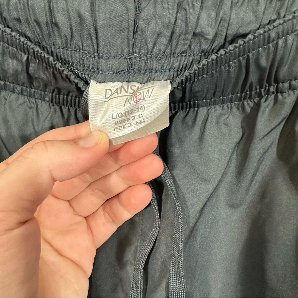 Gray Windbreaker Track pants Size Large - Picture 5 of 7